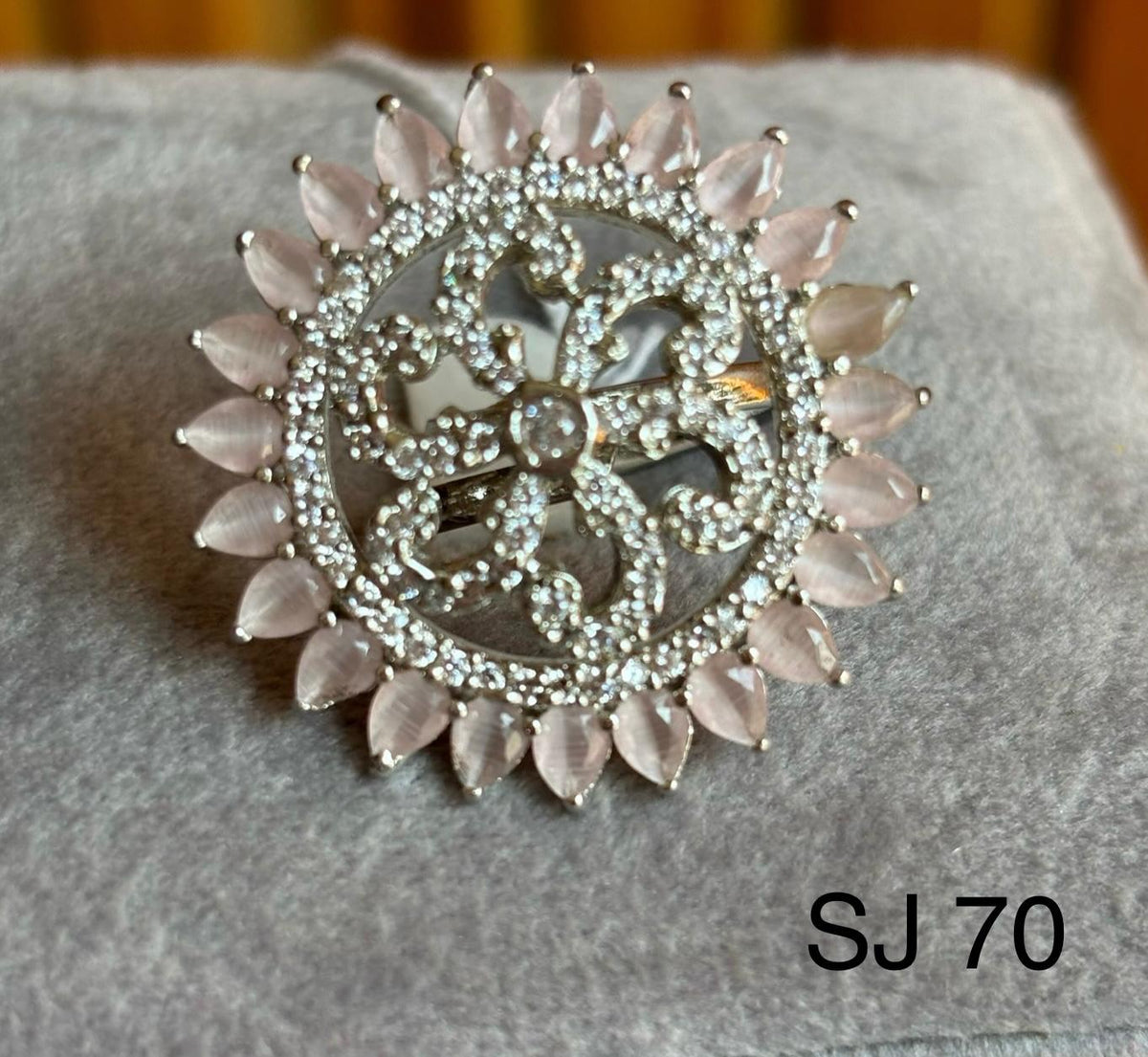 Amarican dimand ring