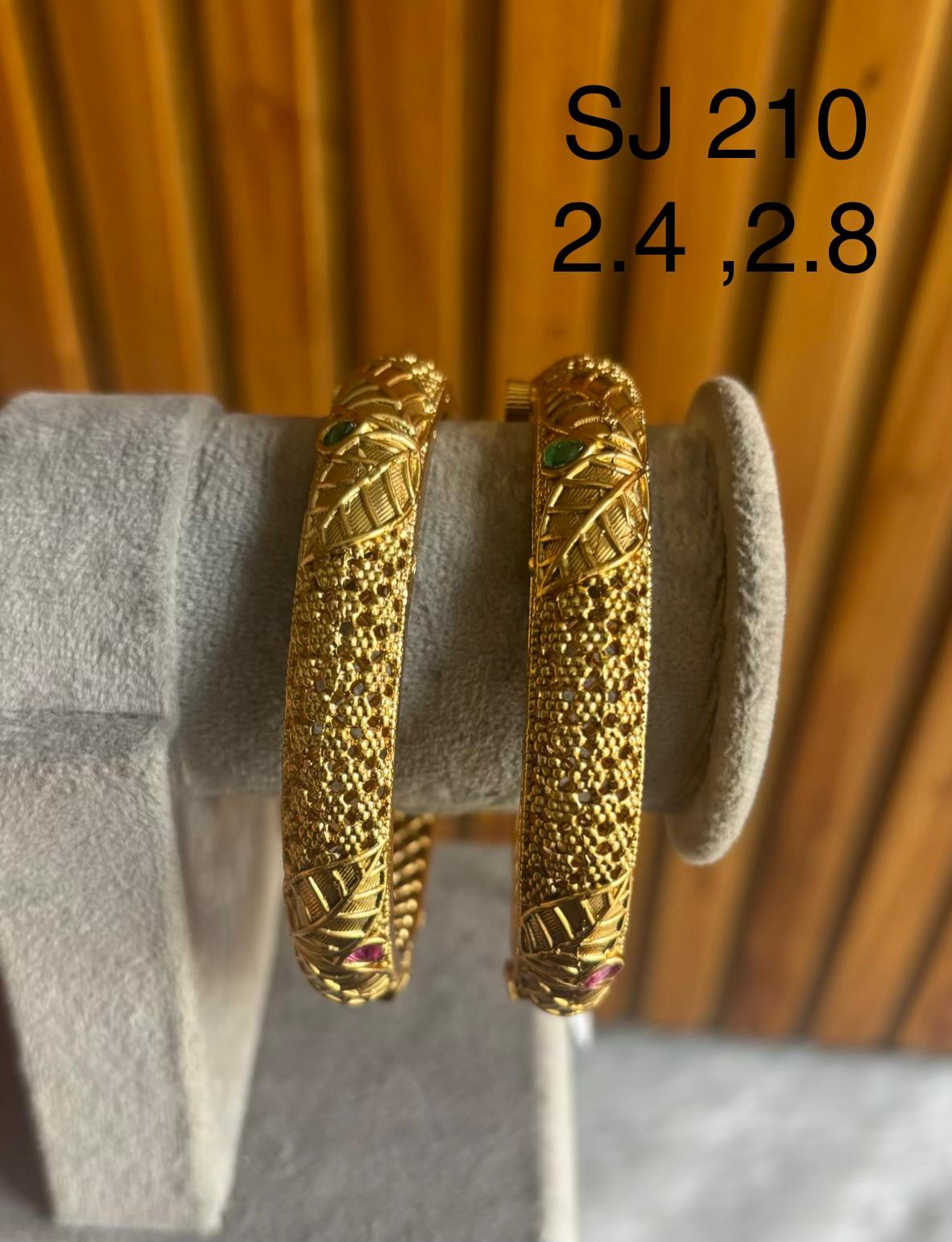 Antique bangle