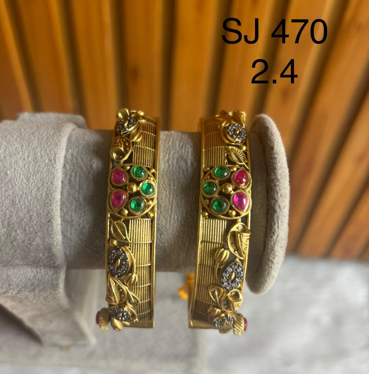 Antique bangle