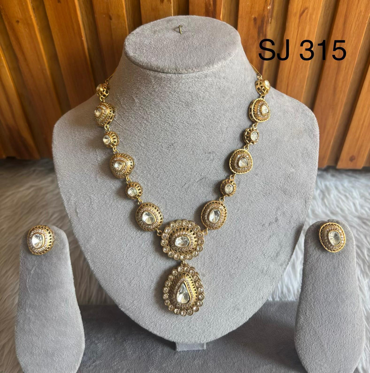 Moissanite & Polki set