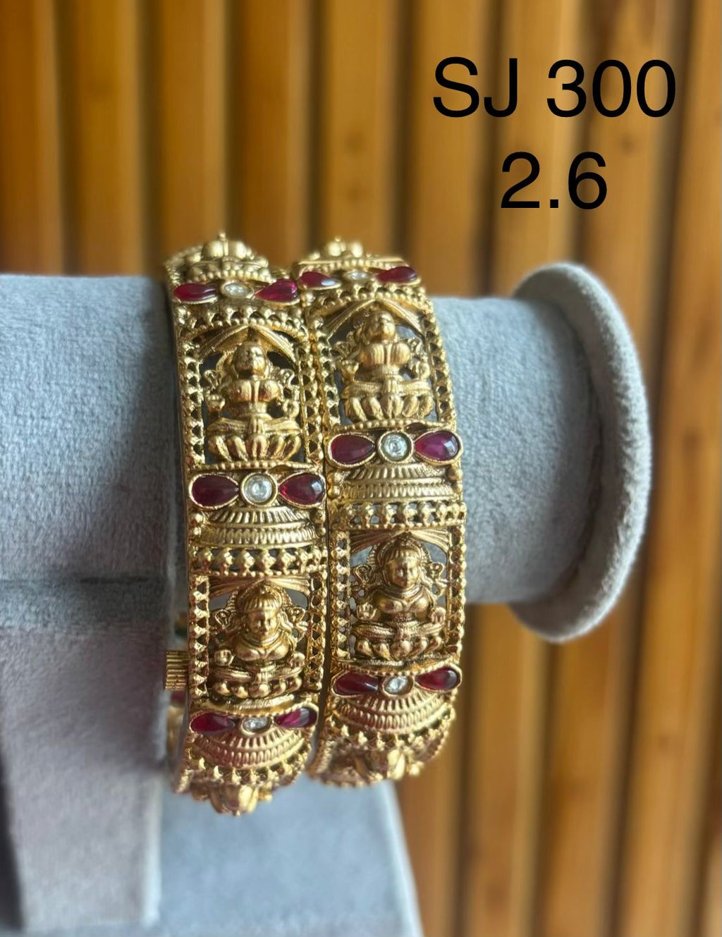Kundan Temple Figure Red Accent Bangle Set — original client product photograph