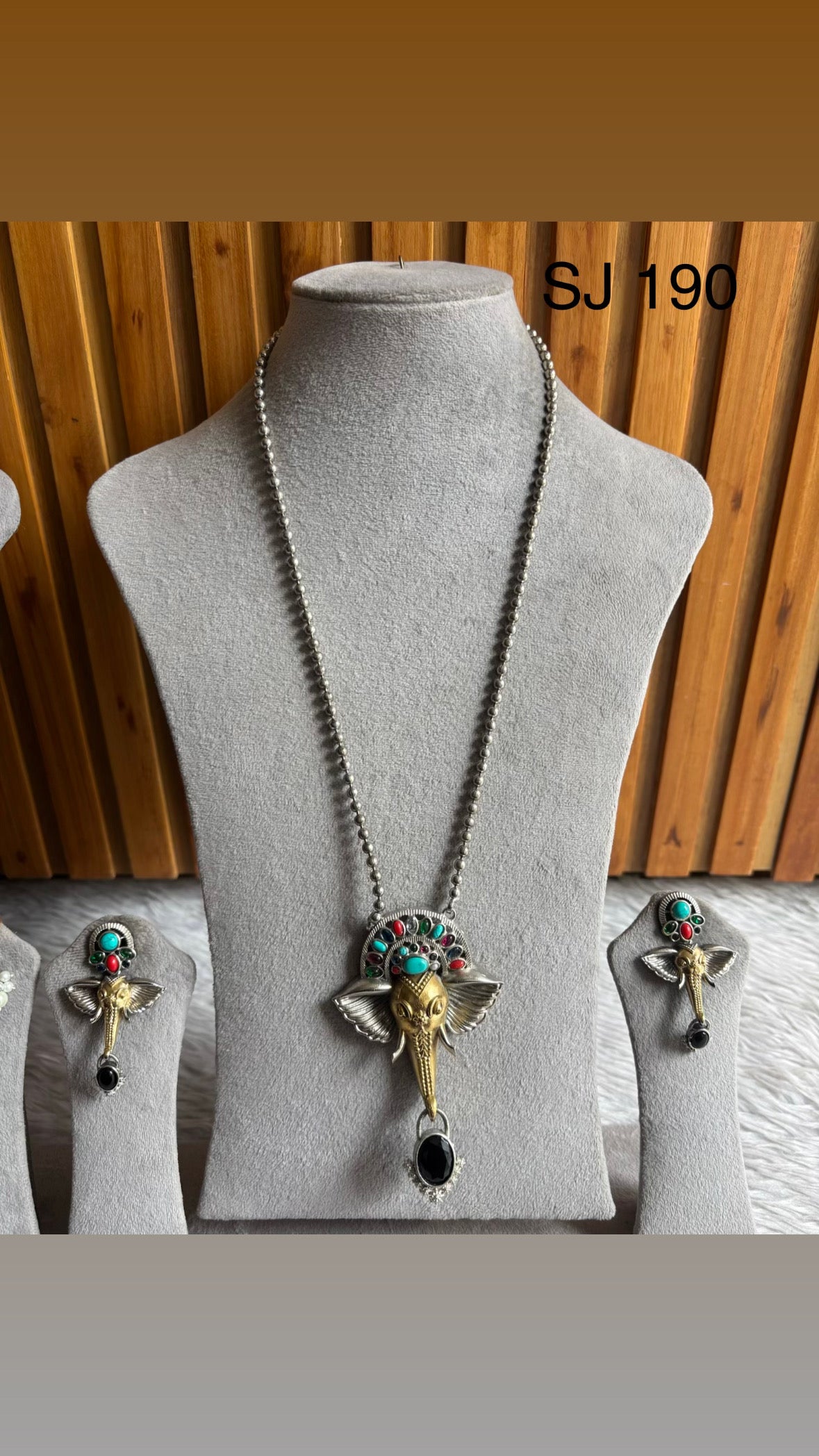 Fusion Multicolour Black Bead Pendant Set — original product photograph