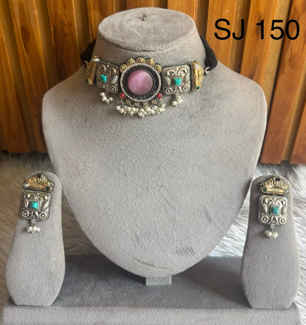 Fusion Pink Round Panel Choker Set — original product photograph