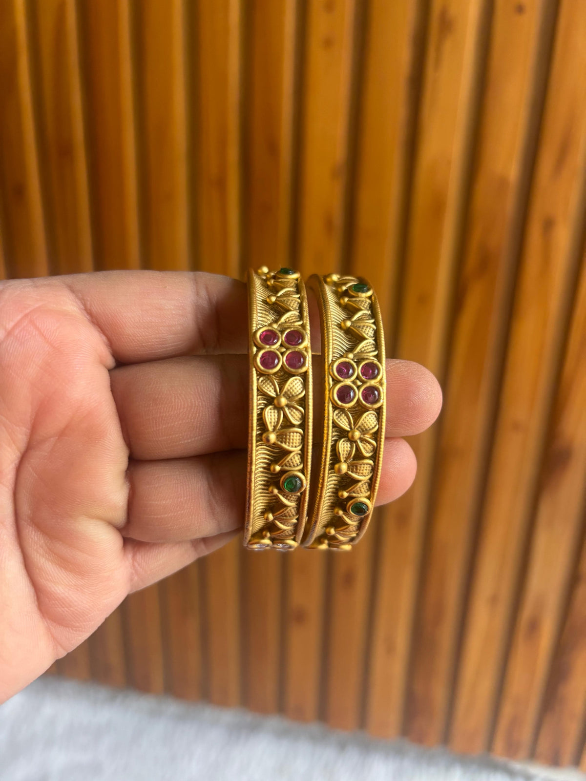 Kundan Narrow Floral Pink Accent Bangle Set — original client product photograph