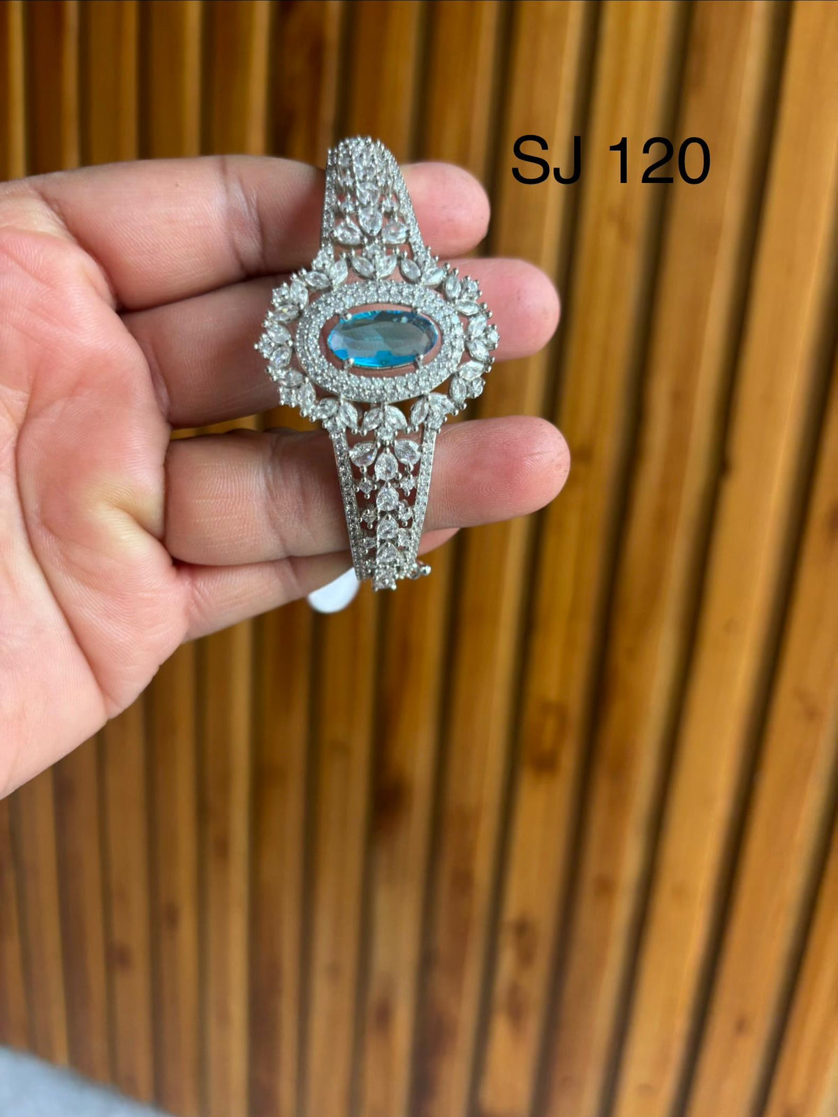 Amarican dimand bracelet