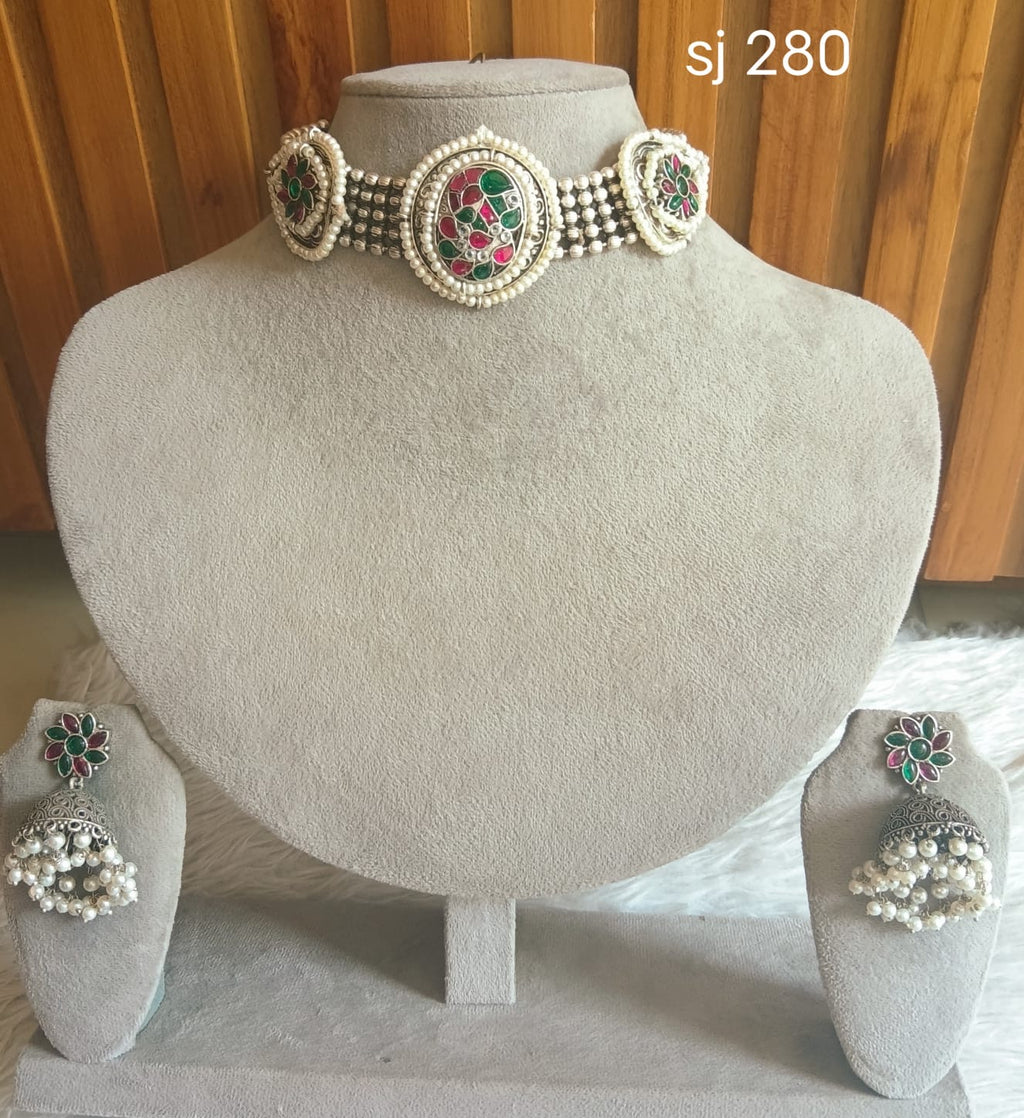 Fusion Round Floral Choker Set — original product photograph