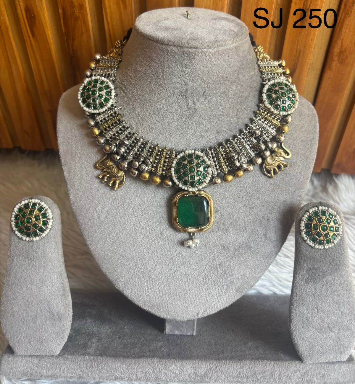 Fusion Green Geometric Statement Set — original product photograph