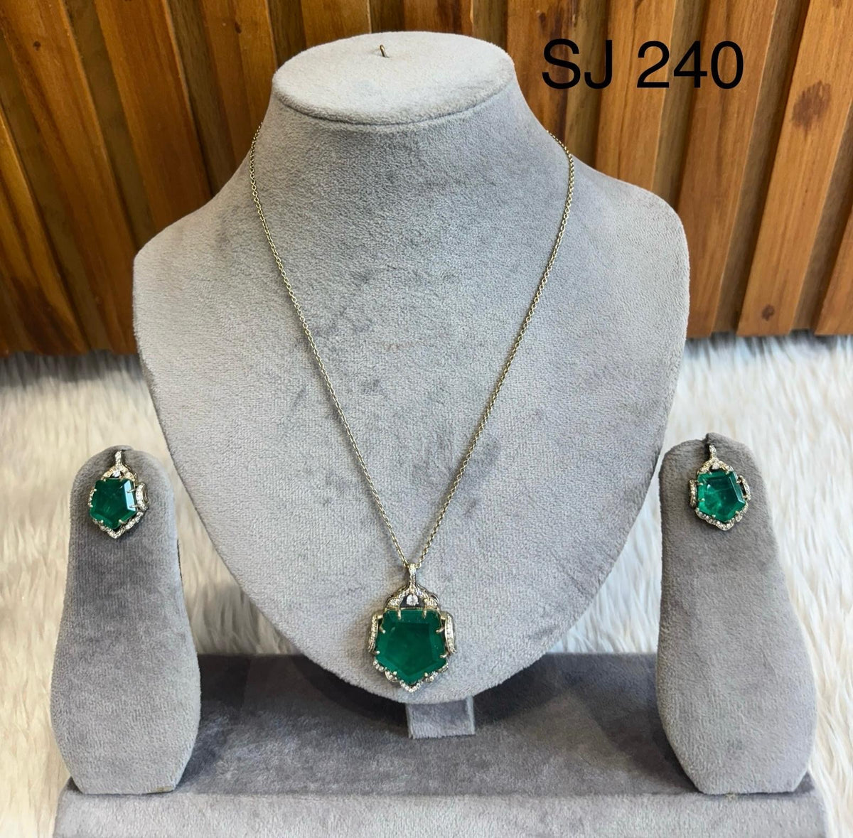Moissanite & Polki set