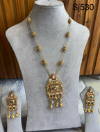 Heritage Long Oval Pendant Set — original product photograph