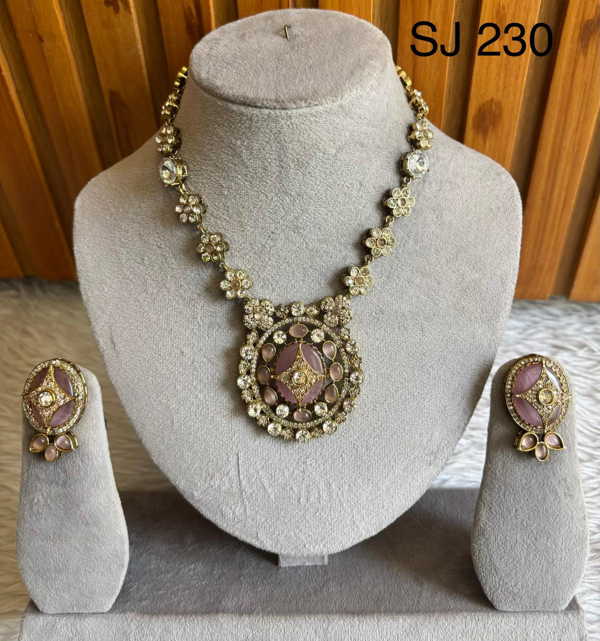 Moissanite & Polki set