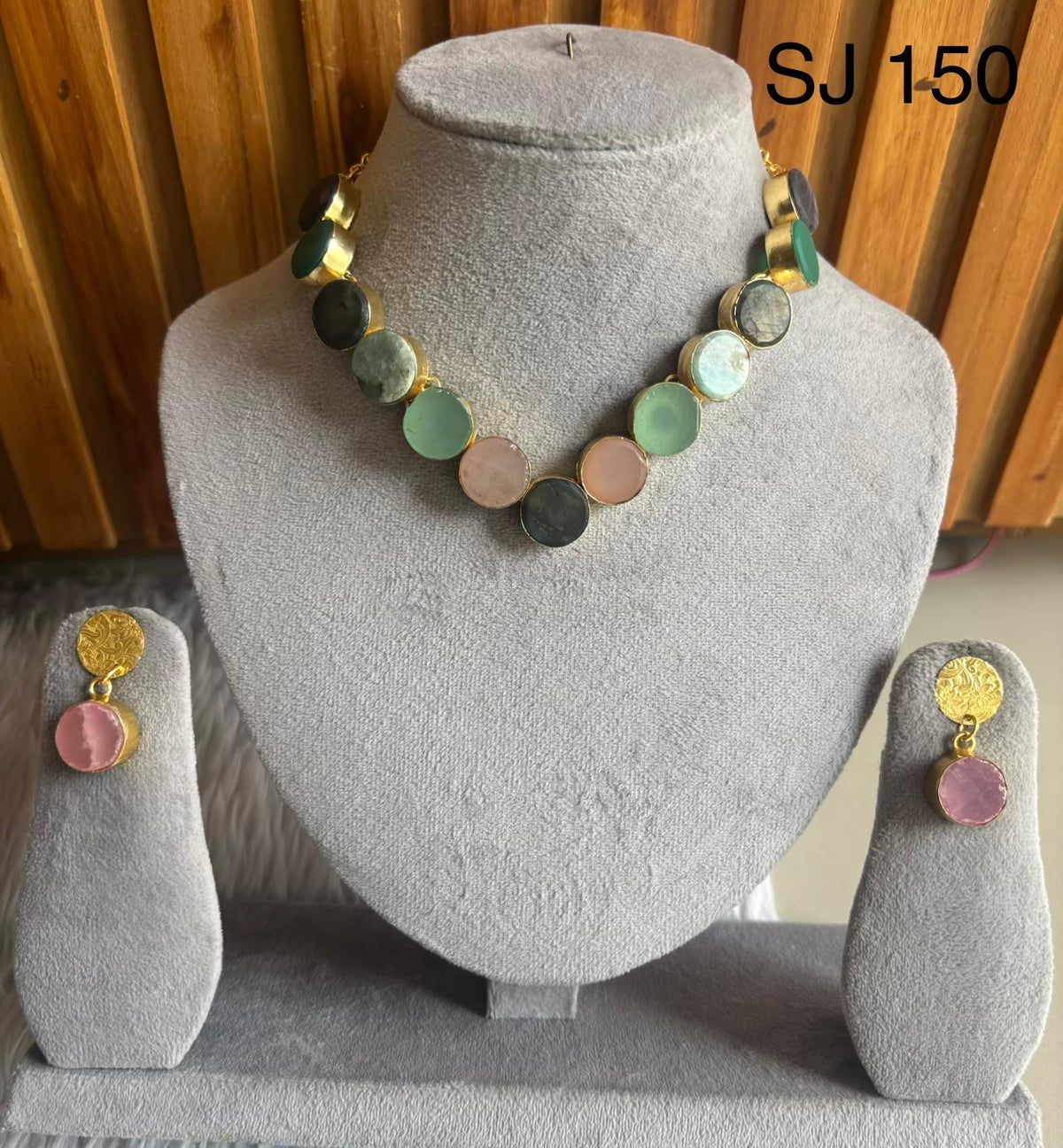 Pricess stone jew
