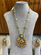 Heritage Green Accent Drop Pendant Set — original product photograph