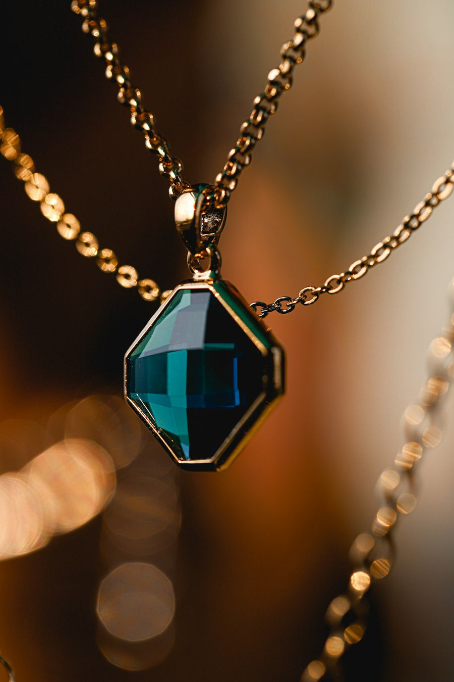 Necklaces demonstration photograph